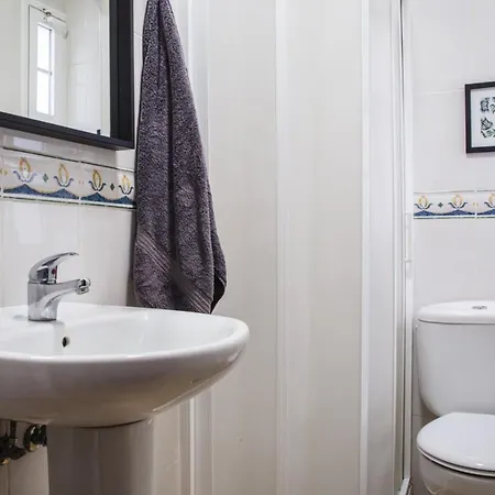 Canary Treasure Exclusiveness Prime Location * לה לגונה